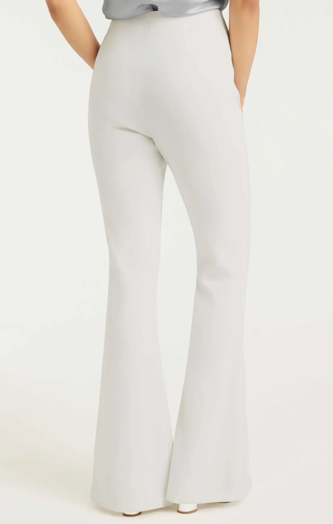 Billie Pant