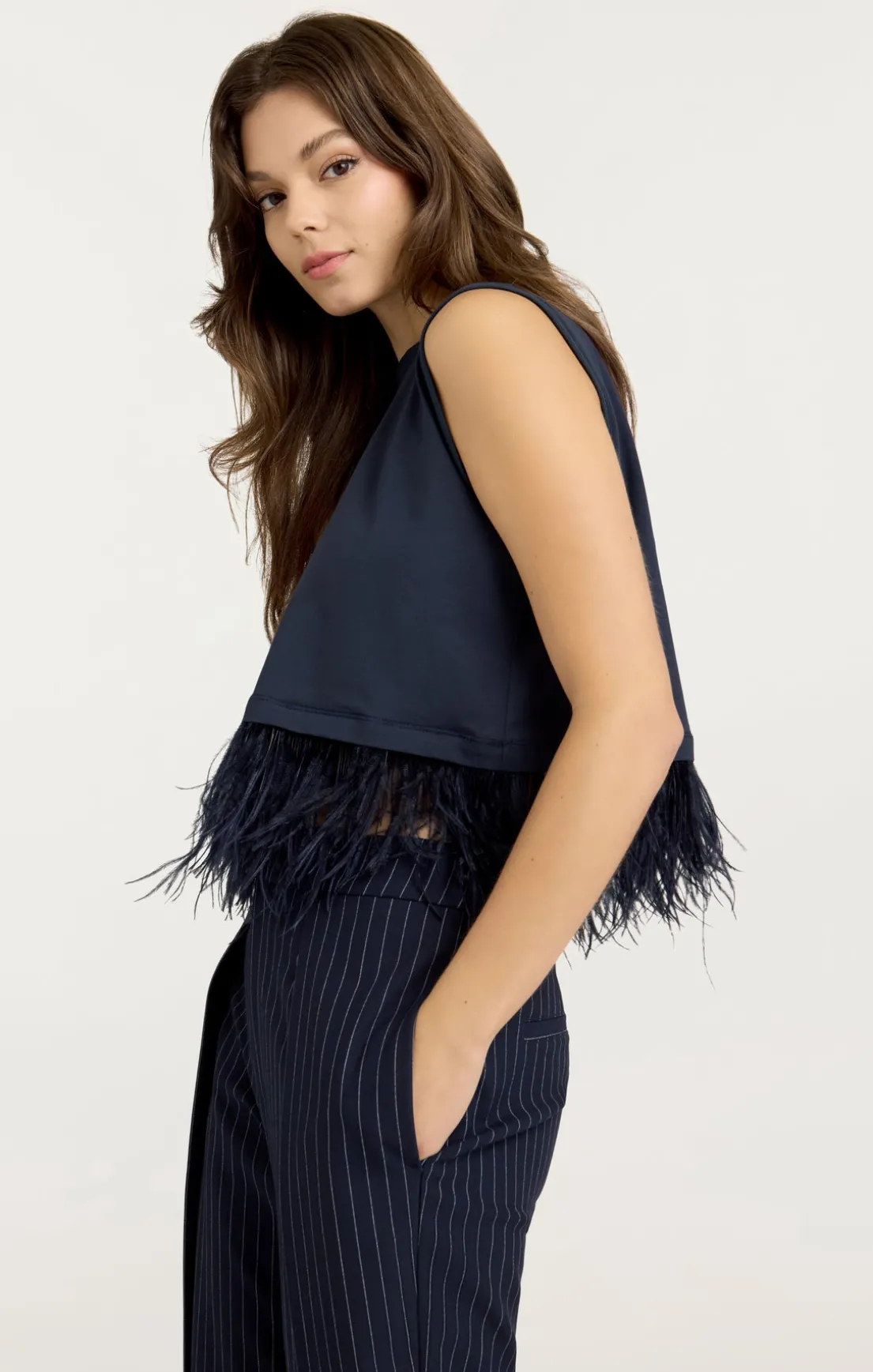 Cropped Feather Tee