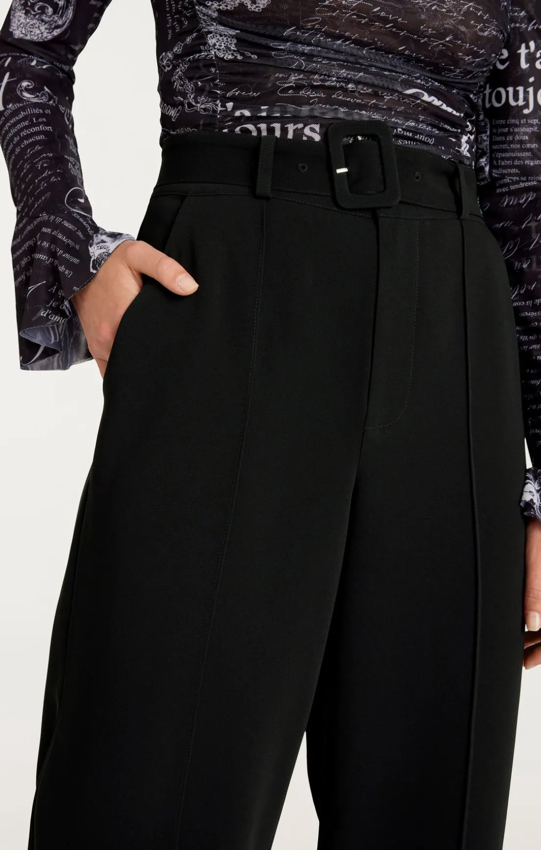 Ester Pant