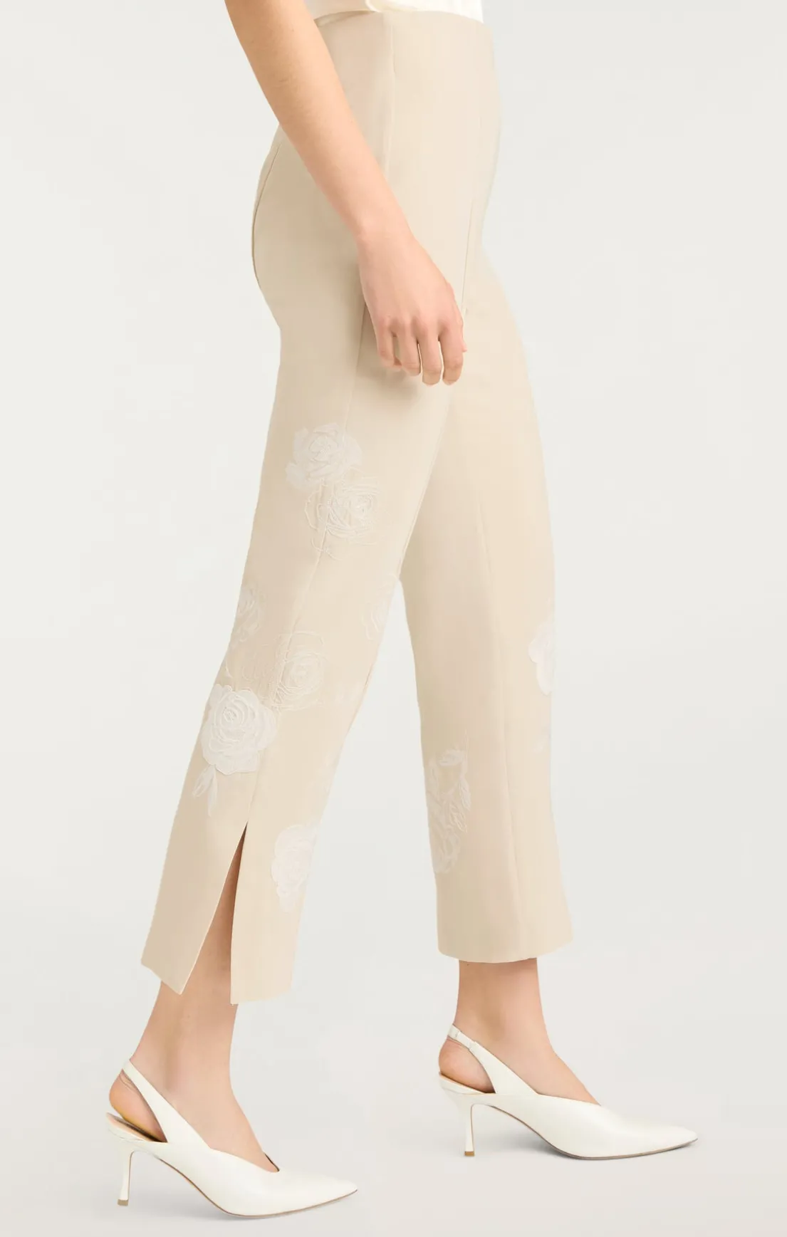 Floating Roses Embellished Cropped Brianne Pant