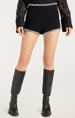 Juneve Short