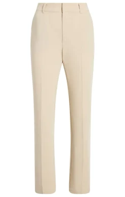 Kerry Pant