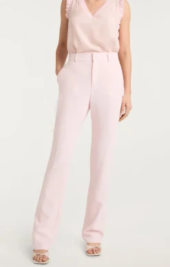 Kerry Pant
