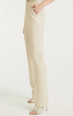 Kerry Pant