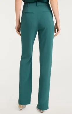 Kerry Pant