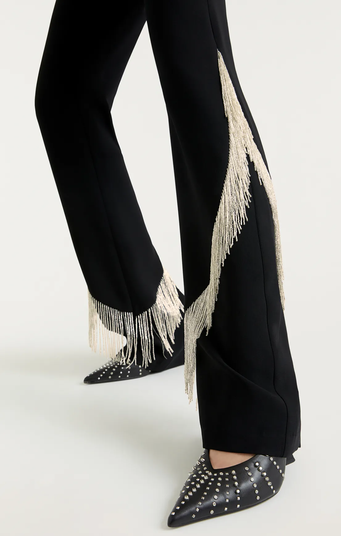 Lucynda Pant