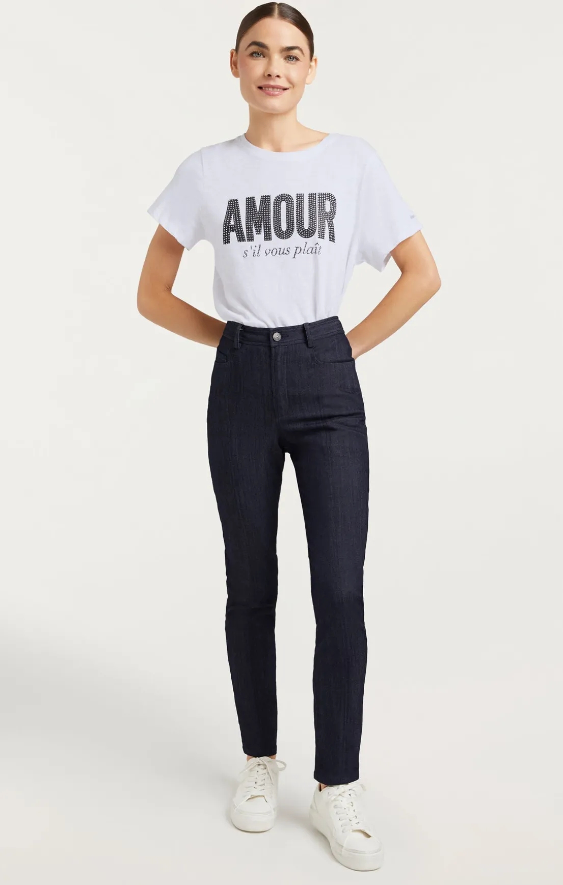 Rhinestone Amour Sil Vous Plait Tee