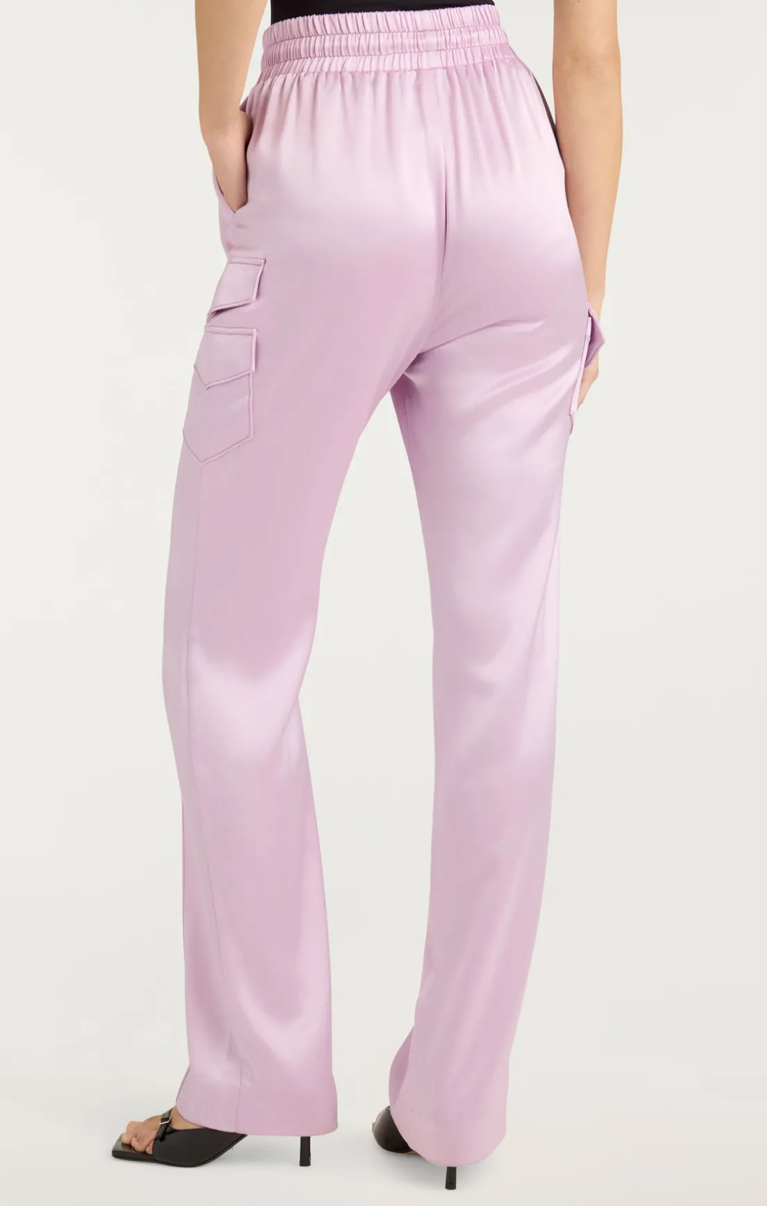 Sarie Pant