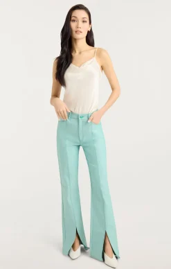 Shanis Pant