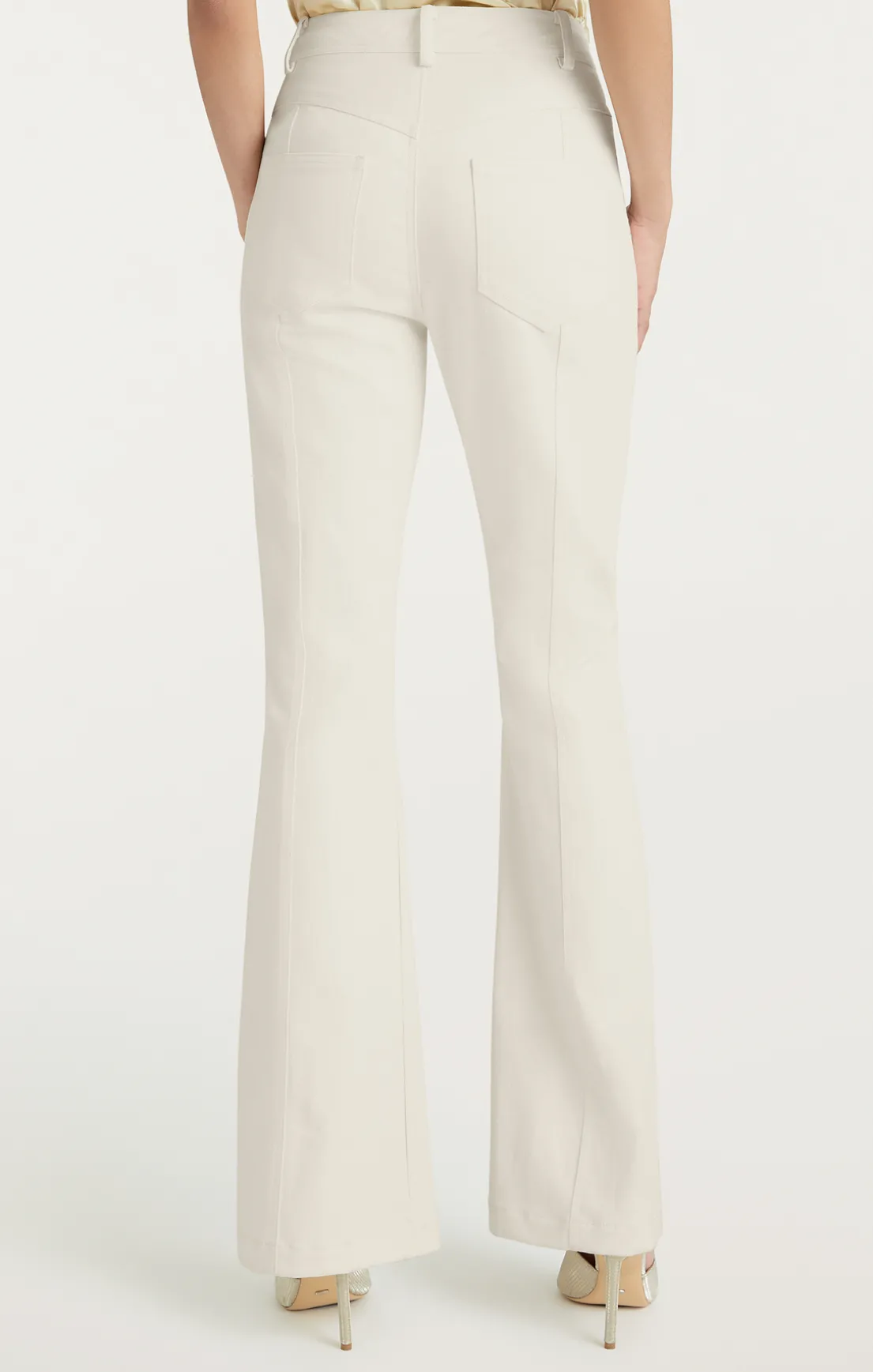 Shanis Pant