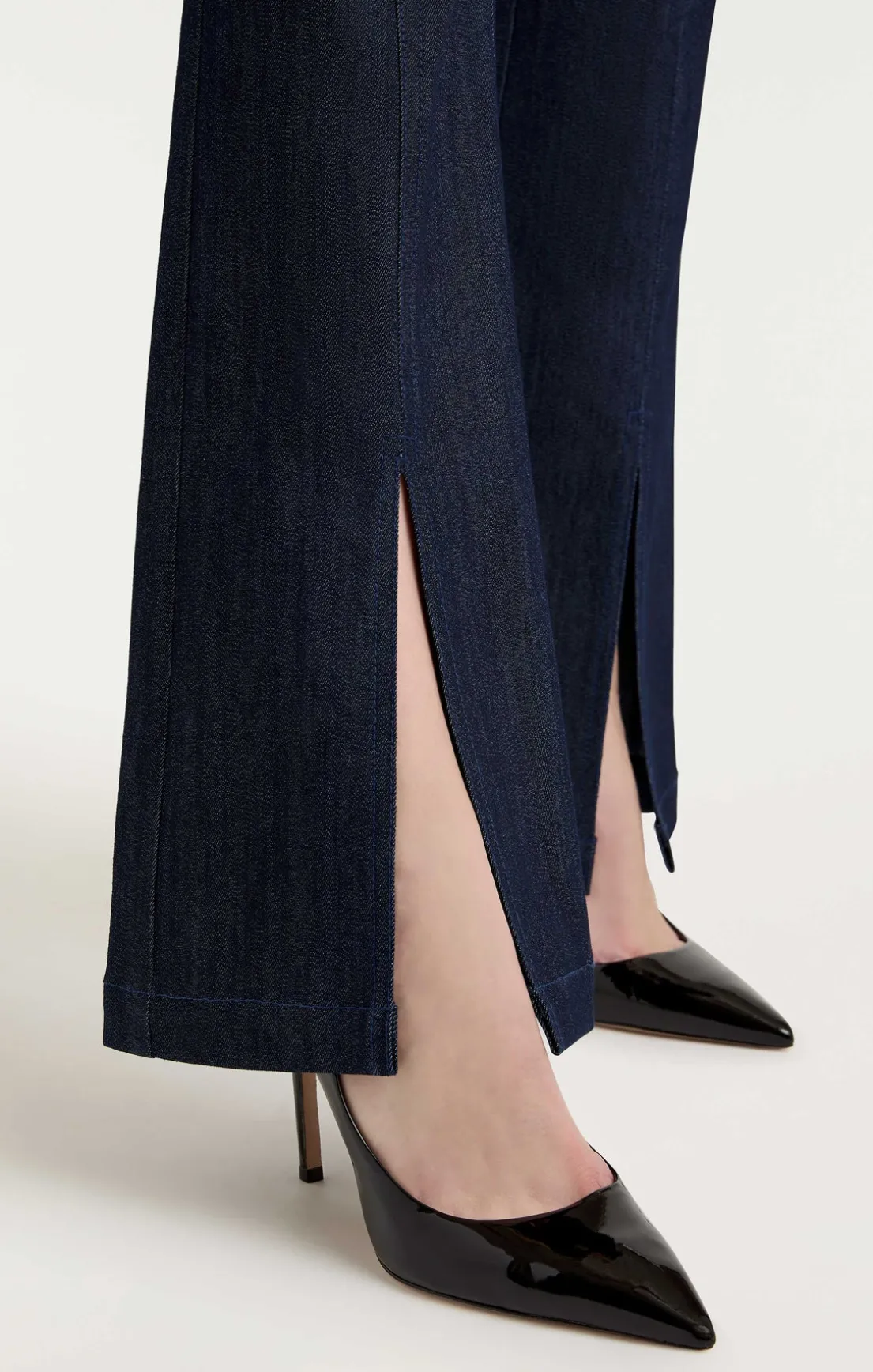 Shanis Pant
