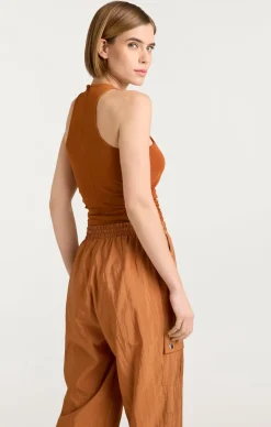 Sonya Top