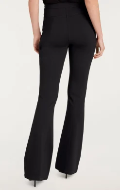 Suzette Pant